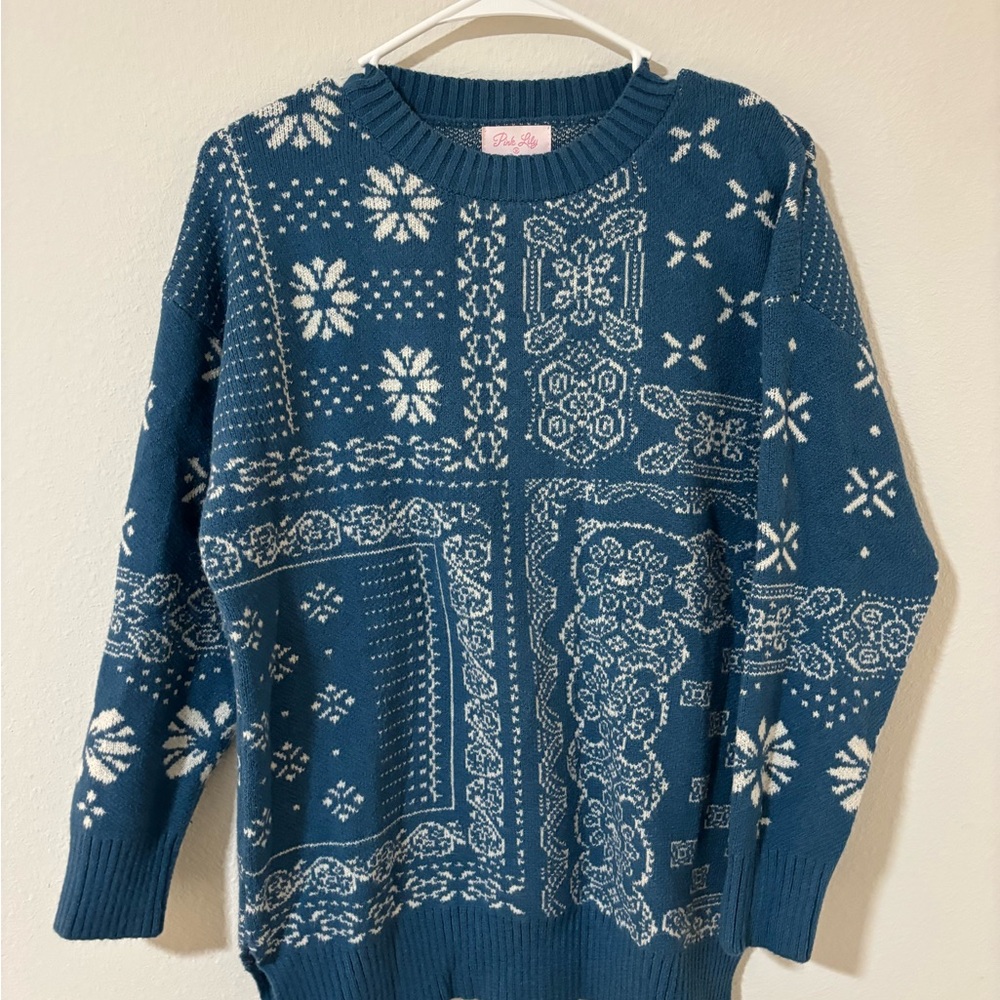Pink Lily Winter Snowflake Sweater Women's Small, Christmas Blue Sweater
